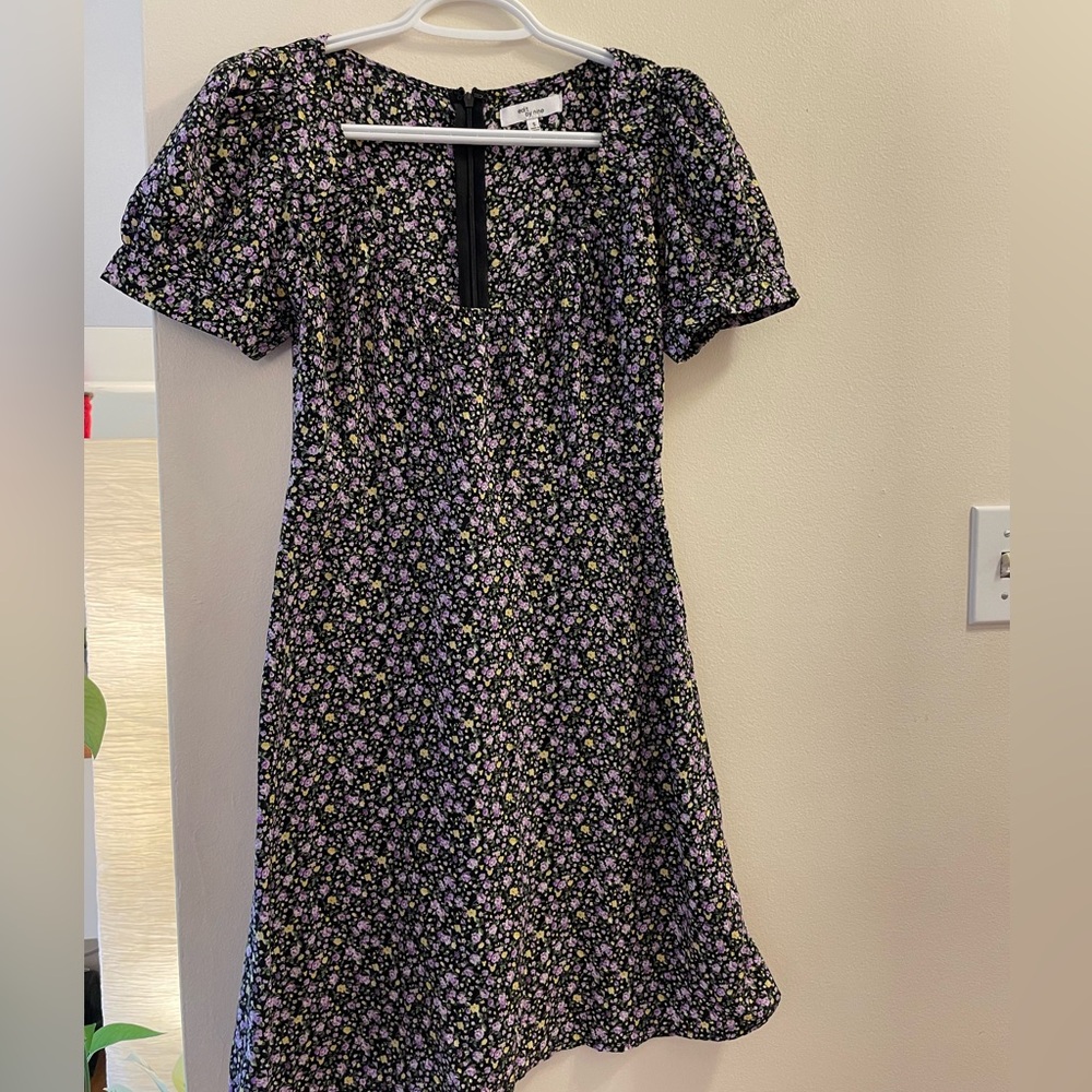 Edit by Nine Floral Midi Dress with Puff Sleeves. Great condition, worn twice.